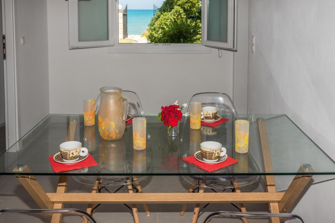 Dalas Beach House Almiros Beach Exterior photo